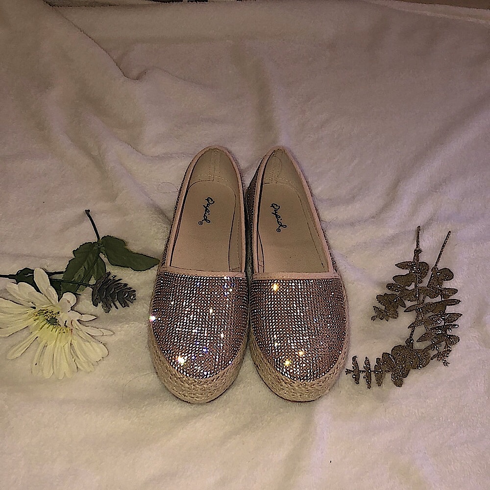 Rhinestone Espadrilles: 6.5💎💕